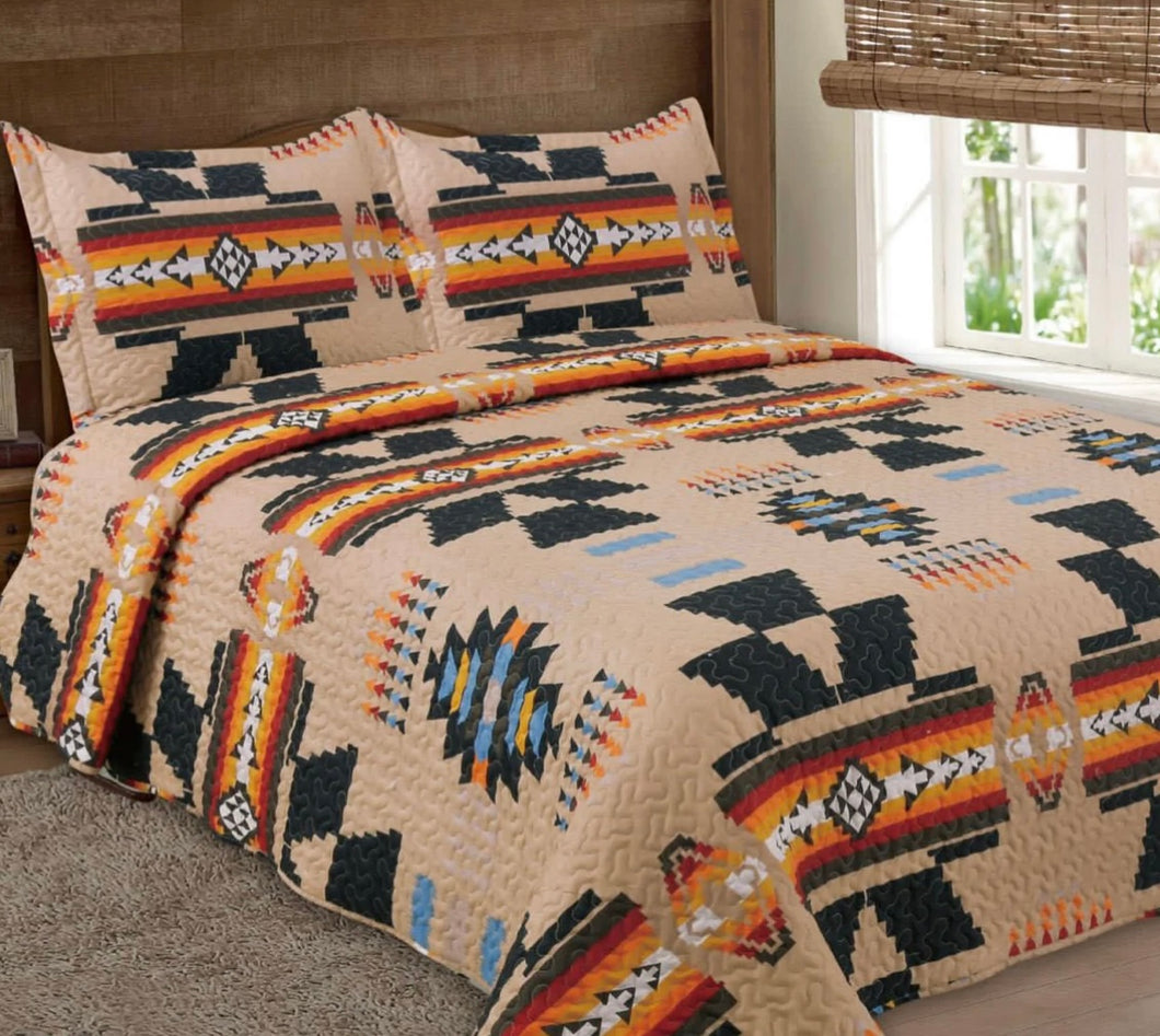 Beige Aztec quilt set